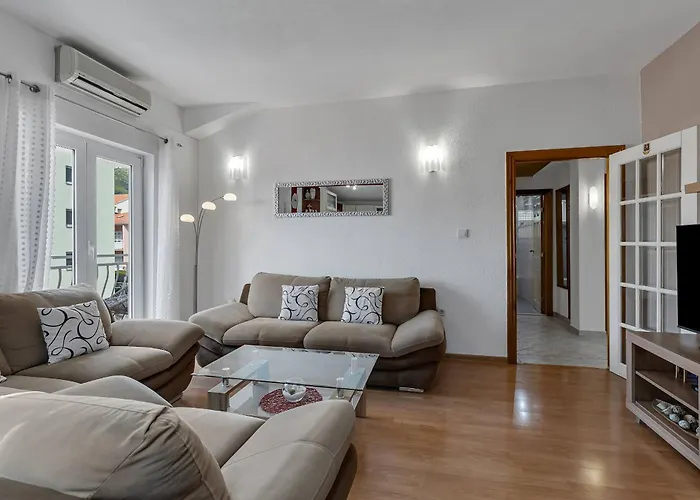 Apartment Rosalia Makarska