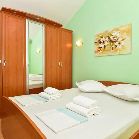 Rosalia Apartmán