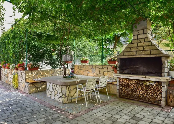 Rosalia * Μακάρσκα